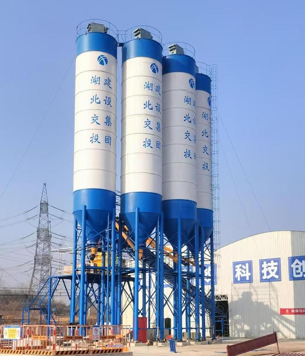 湖北武漢---HZS120型混凝土攪拌站